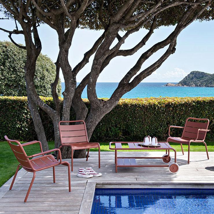 Luxembourg Lounge Chair - Cedar Nursery - Plants and Outdoor Living