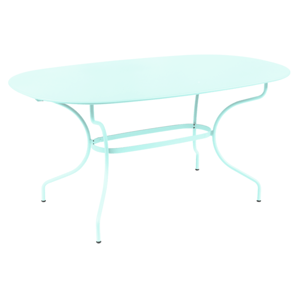 Opera Oval Table - Cedar Nursery - Plants and Outdoor Living