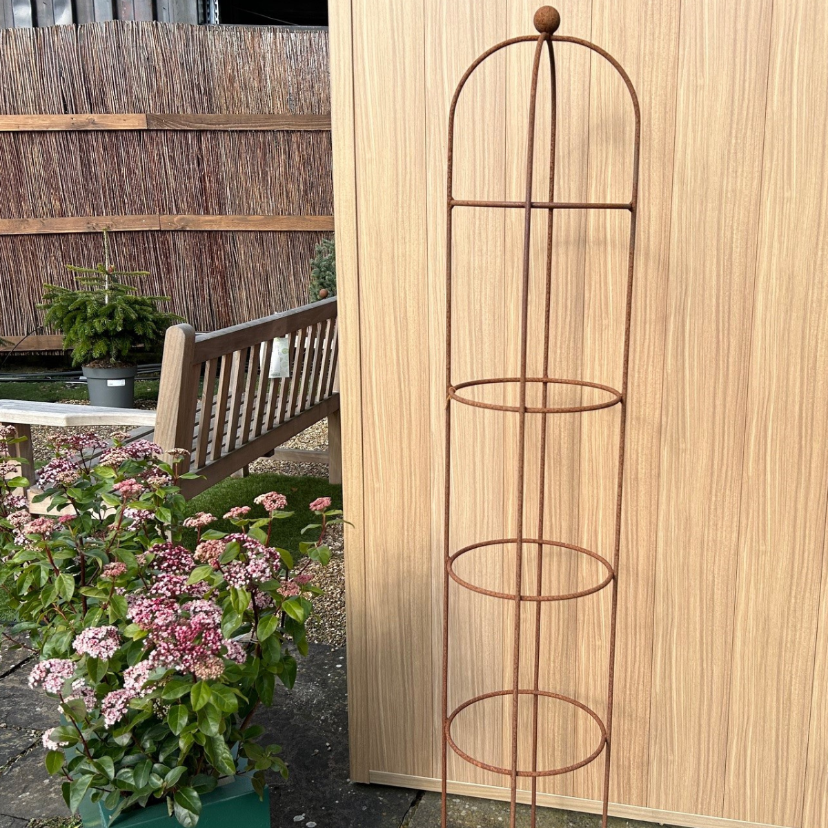 round obelisk plant support