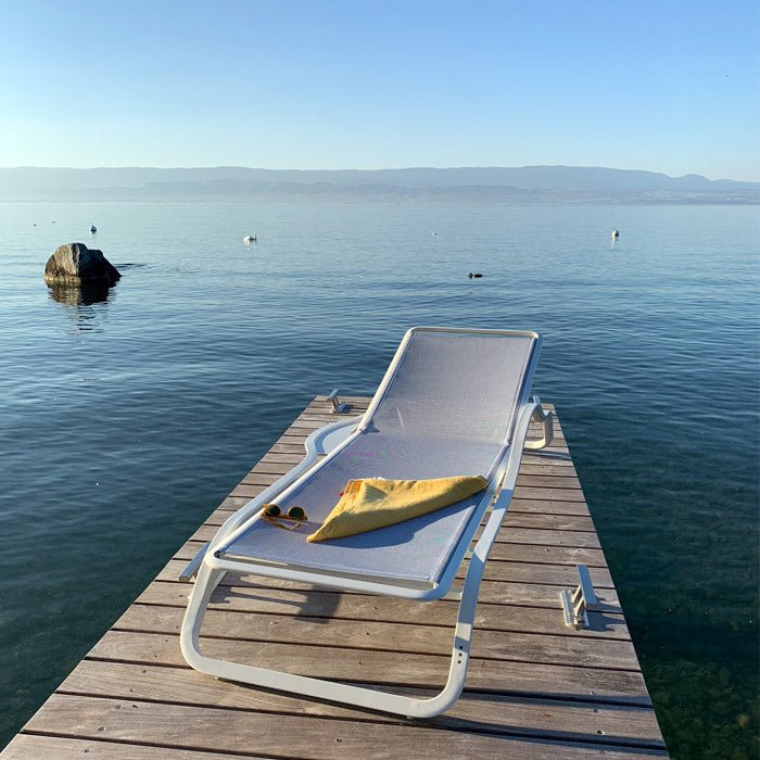 Ex-Display Marumi Sunlounger - Cedar Nursery - Plants and Outdoor Living