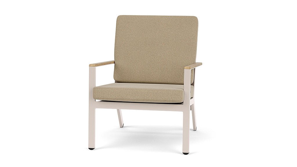 Aura Lounge Chair - Cedar Nursery - Plants and Outdoor Living