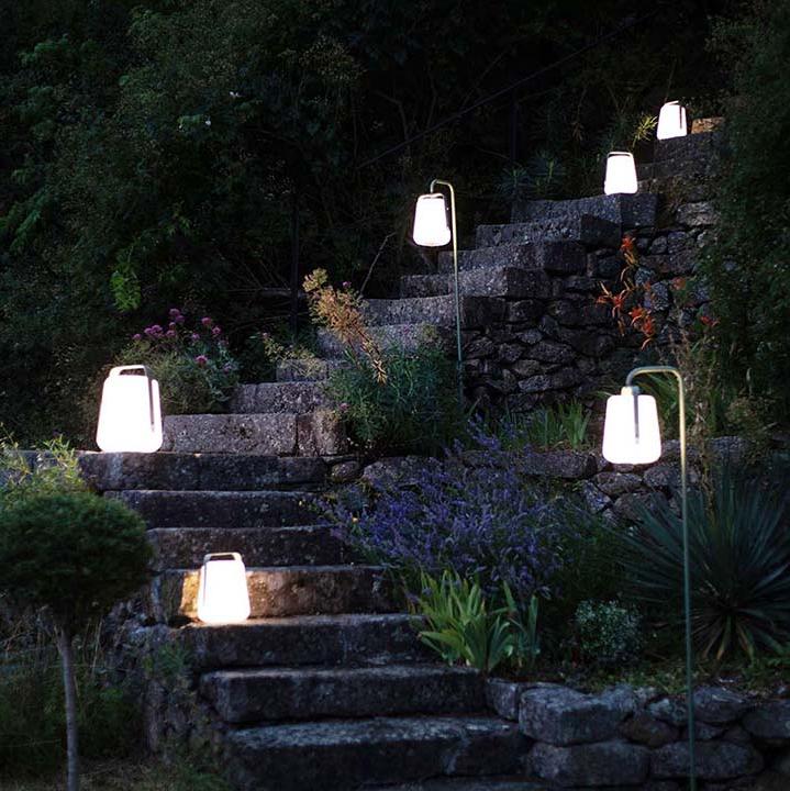 Balad Spike Stand - Cedar Nursery - Plants and Outdoor Living