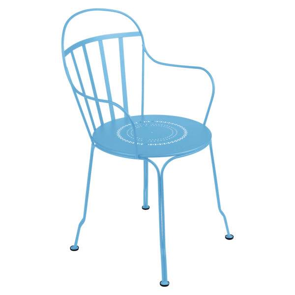 Louvre Armchair - Cedar Nursery - Plants and Outdoor Living