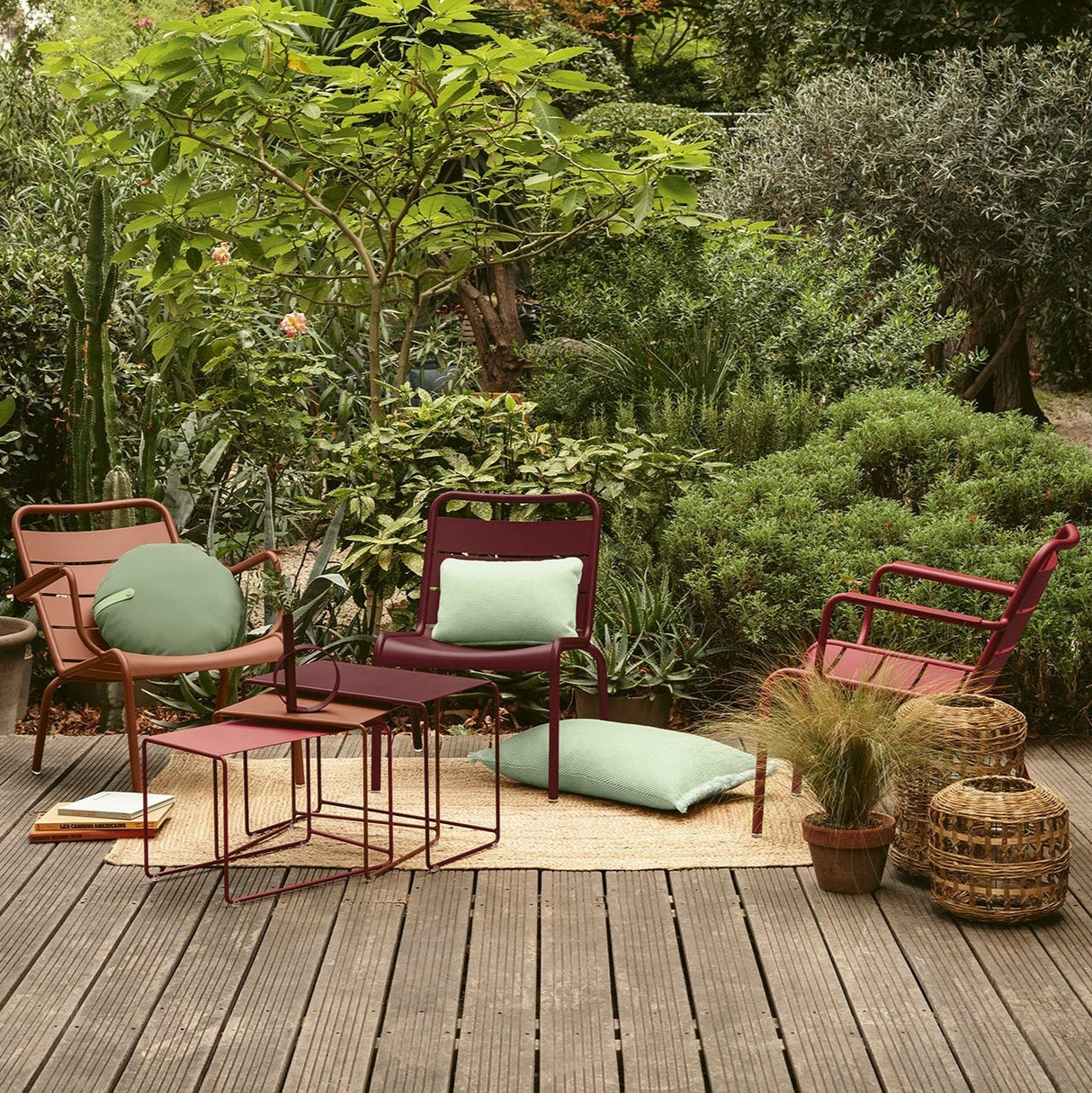 Luxembourg Lounge Armchair - Cedar Nursery - Plants and Outdoor Living
