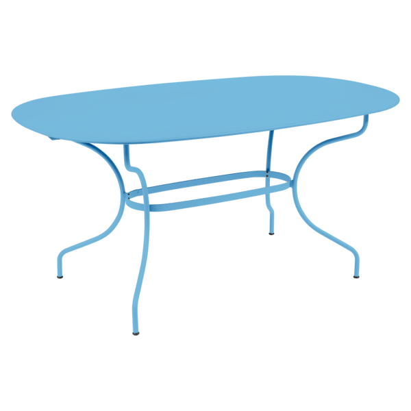 Opera Oval Table - Cedar Nursery - Plants and Outdoor Living