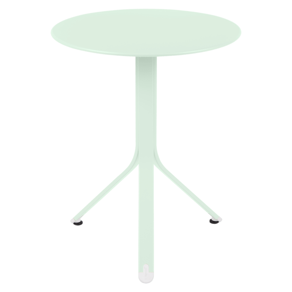 Rest'O Round Table - Cedar Nursery - Plants and Outdoor Living