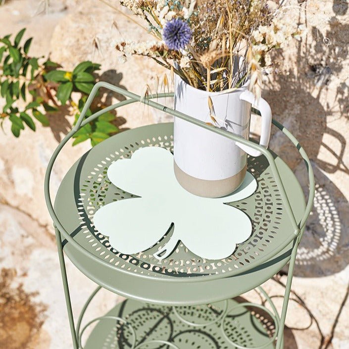 Trefle Trivet - Cedar Nursery - Plants and Outdoor Living