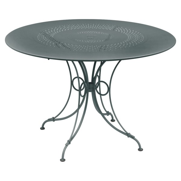 1900 Table - Cedar Nursery - Plants and Outdoor Living