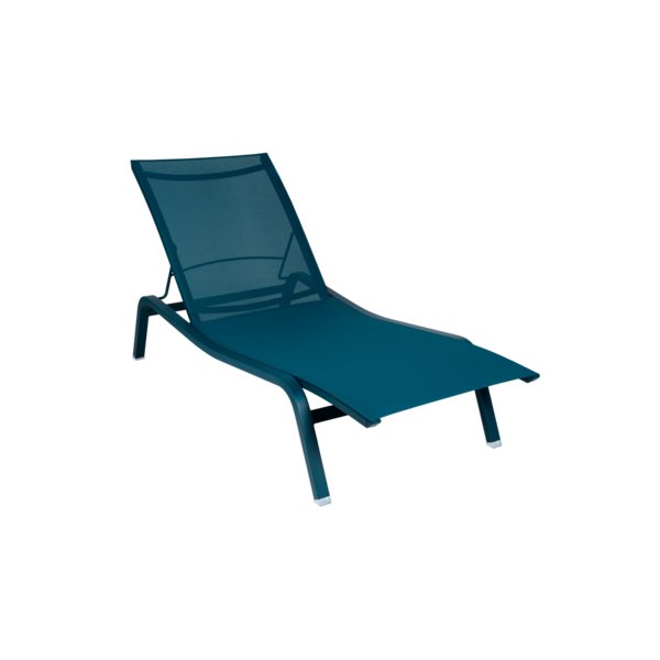 Alize XS Sunlounger - Cedar Nursery - Plants and Outdoor Living