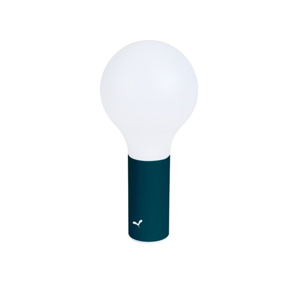 Aplo Lamp - Cedar Nursery - Plants and Outdoor Living