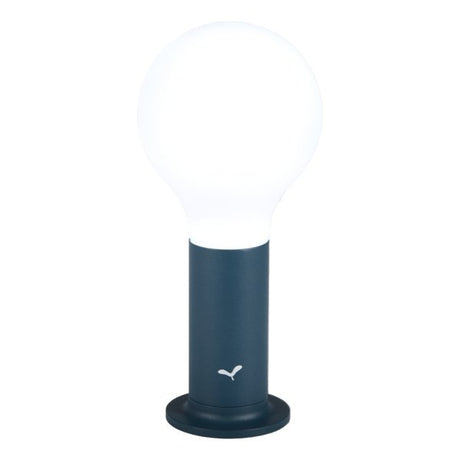 Aplo Lamp - Cedar Nursery - Plants and Outdoor Living