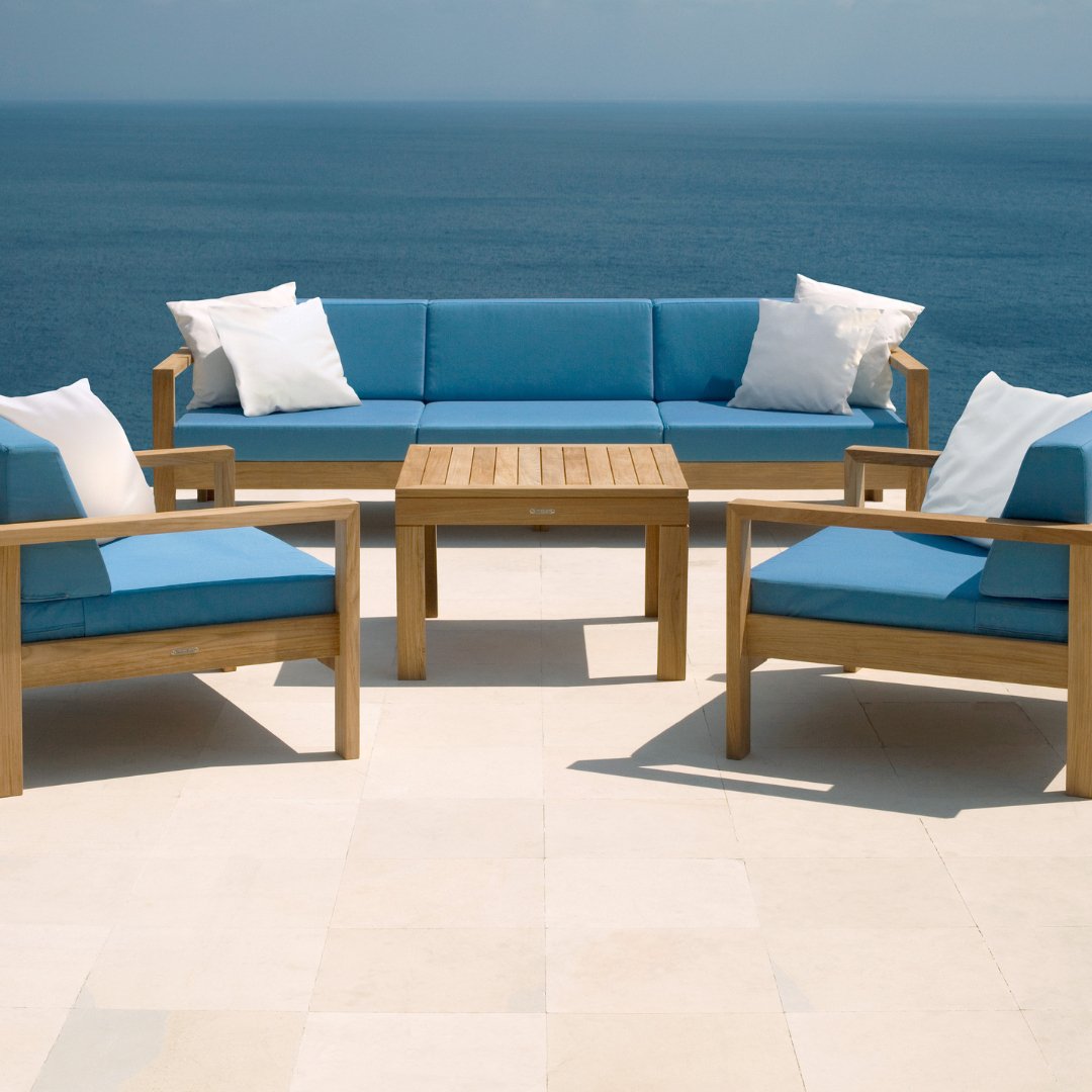 Linear 3-Seater Sofa - Cedar Nursery - Plants and Outdoor Living