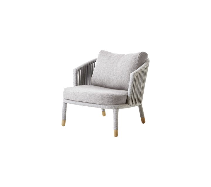 Moments Lounge Chair - Cedar Nursery - Plants and Outdoor Living